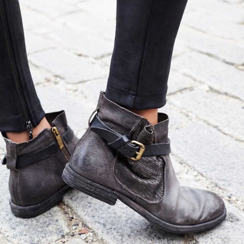A.S. 98 Imperial Distressed Ankle Boots